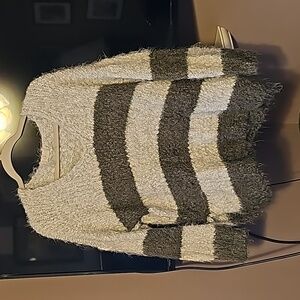 Altar'd state cotton sweater. Size s/m